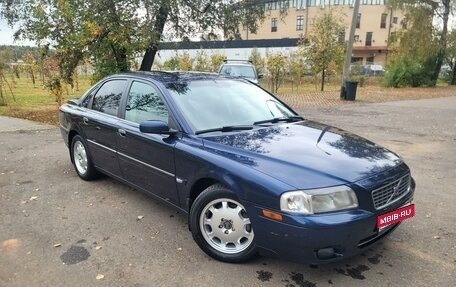 Volvo S80 II рестайлинг 2, 2003 год, 730 000 рублей, 1 фотография