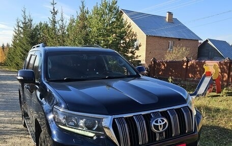 Toyota Land Cruiser Prado 150 рестайлинг 2, 2019 год, 5 485 000 рублей, 1 фотография