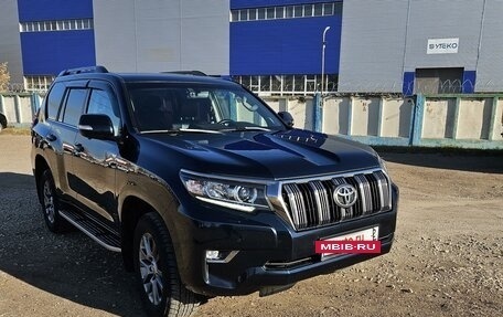 Toyota Land Cruiser Prado 150 рестайлинг 2, 2019 год, 5 485 000 рублей, 6 фотография