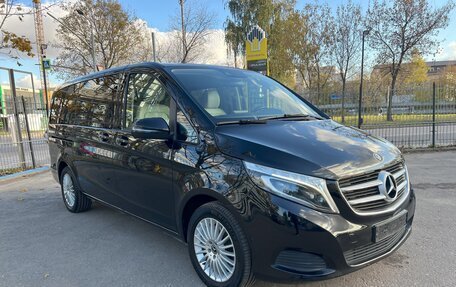 Mercedes-Benz V-Класс, 2018 год, 5 050 000 рублей, 2 фотография