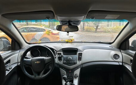 Chevrolet Cruze II, 2011 год, 520 000 рублей, 10 фотография