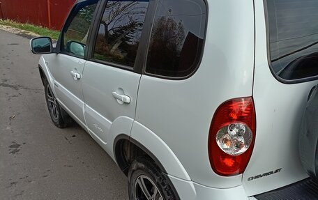 Chevrolet Niva I рестайлинг, 2012 год, 600 000 рублей, 6 фотография