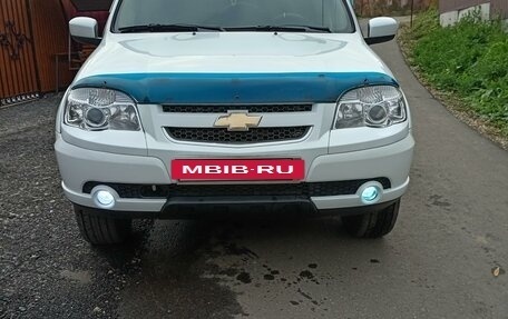 Chevrolet Niva I рестайлинг, 2012 год, 600 000 рублей, 5 фотография