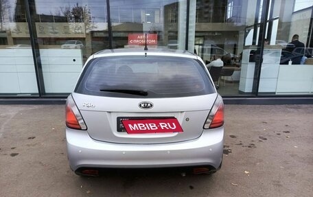 KIA Rio II, 2010 год, 588 000 рублей, 6 фотография