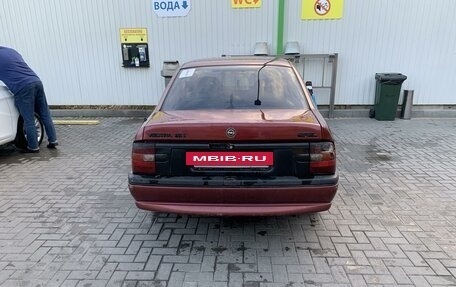 Opel Vectra A, 1993 год, 125 000 рублей, 4 фотография