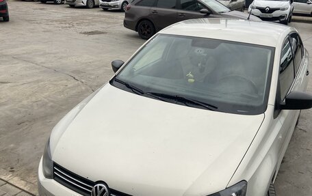 Volkswagen Polo VI (EU Market), 2011 год, 690 000 рублей, 4 фотография