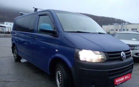 Volkswagen Transporter T5 рестайлинг, 2011 год, 1 550 000 рублей, 3 фотография