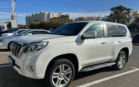 Toyota Land Cruiser Prado 150 рестайлинг 2, 2014 год, 2 920 000 рублей, 2 фотография