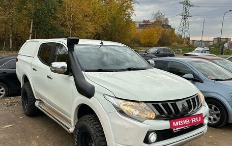 Mitsubishi L200 IV рестайлинг, 2017 год, 2 850 000 рублей, 3 фотография