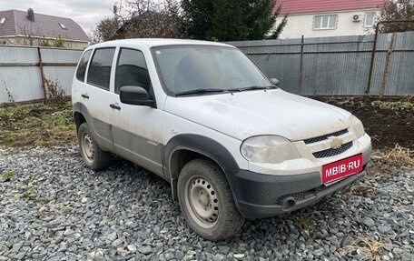 Chevrolet Niva I рестайлинг, 2016 год, 640 000 рублей, 1 фотография