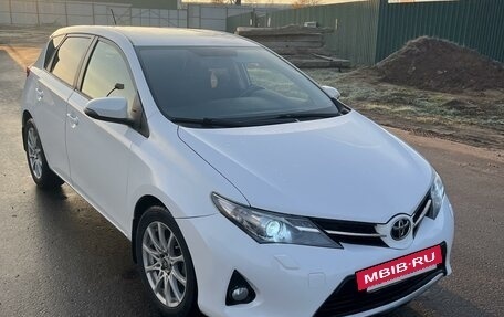 Toyota Auris II, 2014 год, 1 567 567 рублей, 3 фотография