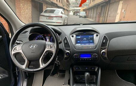 Hyundai ix35 I рестайлинг, 2013 год, 2 100 000 рублей, 12 фотография