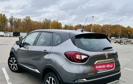 Renault Kaptur I рестайлинг, 2017 год, 1 380 000 рублей, 5 фотография