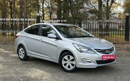 Hyundai Solaris II рестайлинг, 2014 год, 1 079 000 рублей, 2 фотография