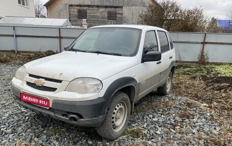 Chevrolet Niva I рестайлинг, 2016 год, 640 000 рублей, 2 фотография