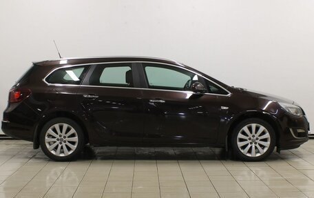 Opel Astra J, 2013 год, 769 900 рублей, 4 фотография