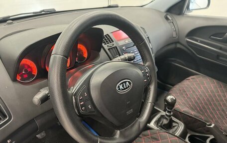 KIA cee'd I рестайлинг, 2007 год, 655 000 рублей, 12 фотография