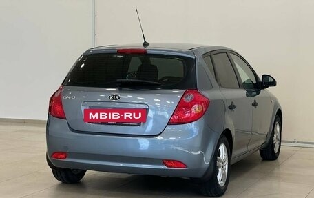 KIA cee'd I рестайлинг, 2007 год, 655 000 рублей, 6 фотография