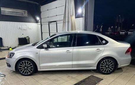 Volkswagen Polo VI (EU Market), 2011 год, 899 000 рублей, 4 фотография