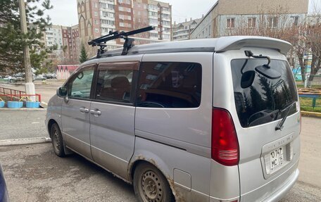 Nissan Serena II, 2000 год, 250 000 рублей, 2 фотография