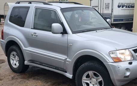 Mitsubishi Pajero III рестайлинг, 2006 год, 1 100 000 рублей, 6 фотография