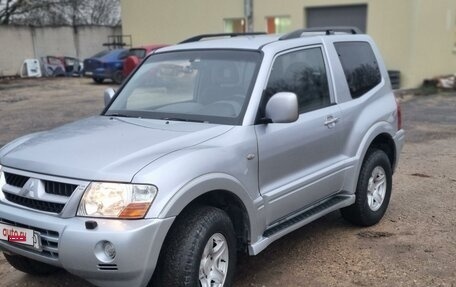 Mitsubishi Pajero III рестайлинг, 2006 год, 1 100 000 рублей, 3 фотография