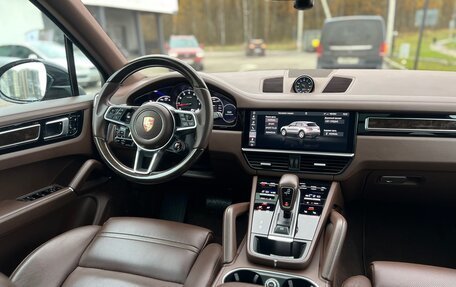 Porsche Cayenne III, 2018 год, 9 000 000 рублей, 25 фотография