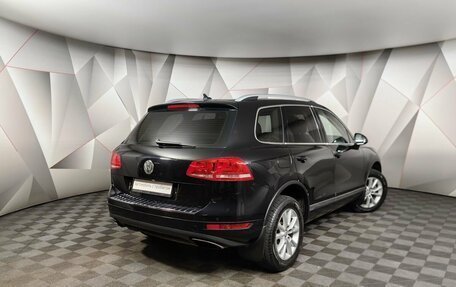 Volkswagen Touareg III, 2010 год, 2 097 000 рублей, 2 фотография