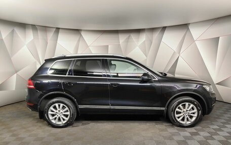 Volkswagen Touareg III, 2010 год, 2 097 000 рублей, 6 фотография