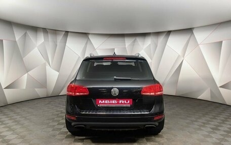 Volkswagen Touareg III, 2010 год, 2 097 000 рублей, 8 фотография