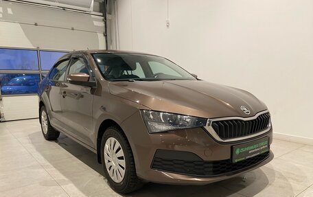 Skoda Rapid II, 2020 год, 1 800 000 рублей, 3 фотография