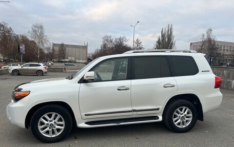 Toyota Land Cruiser 200, 2014 год, 4 960 000 рублей, 2 фотография