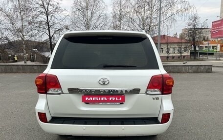 Toyota Land Cruiser 200, 2014 год, 4 960 000 рублей, 4 фотография