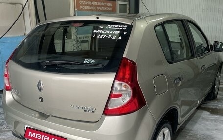 Renault Logan I, 2010 год, 499 999 рублей, 6 фотография