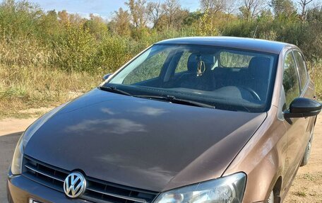 Volkswagen Polo VI (EU Market), 2011 год, 800 000 рублей, 5 фотография