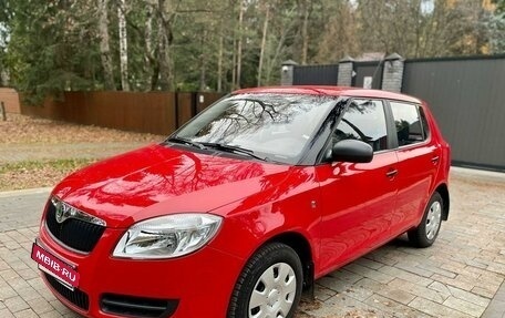 Skoda Fabia II, 2010 год, 900 000 рублей, 7 фотография