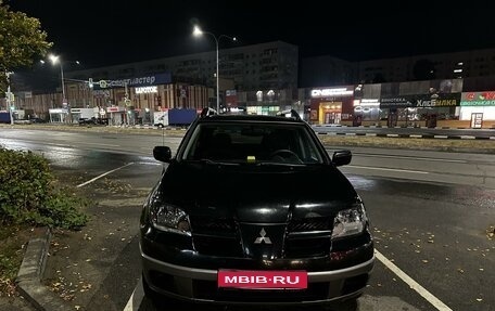 Mitsubishi Outlander III рестайлинг 3, 2003 год, 460 000 рублей, 1 фотография