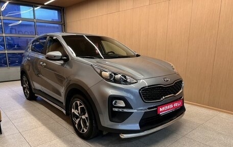 KIA Sportage IV рестайлинг, 2020 год, 1 950 000 рублей, 1 фотография