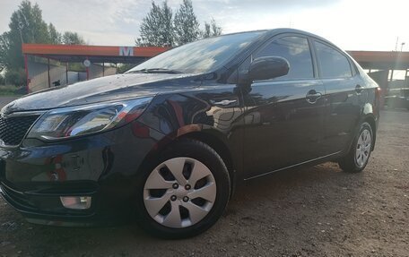 KIA Rio III рестайлинг, 2017 год, 1 235 000 рублей, 4 фотография