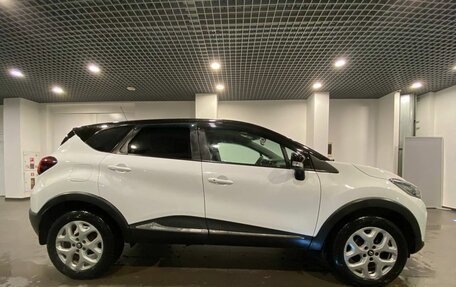 Renault Kaptur I рестайлинг, 2016 год, 1 576 000 рублей, 2 фотография