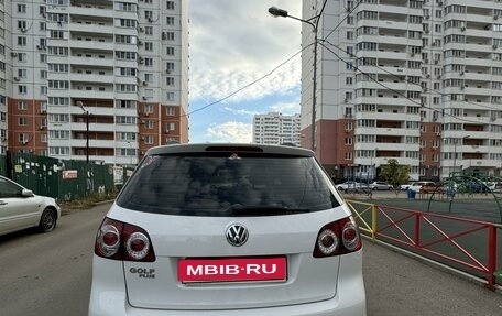 Volkswagen Golf Plus II, 2011 год, 890 000 рублей, 1 фотография