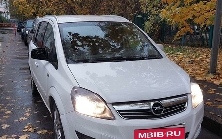 Opel Zafira B, 2012 год, 750 000 рублей, 9 фотография