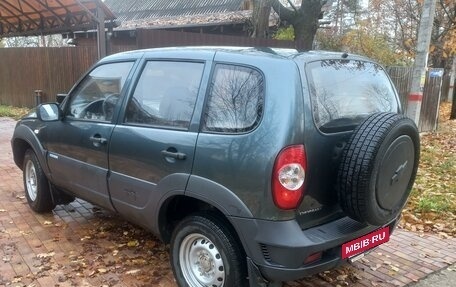 Chevrolet Niva I рестайлинг, 2012 год, 525 000 рублей, 6 фотография