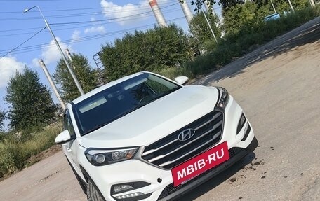 Hyundai Tucson III, 2017 год, 2 000 000 рублей, 6 фотография