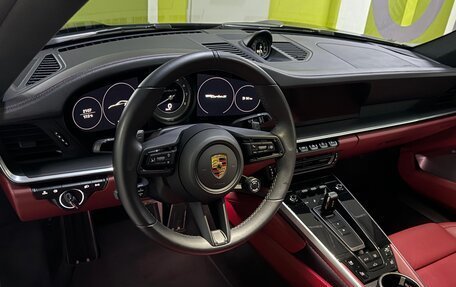 Porsche 911, 2021 год, 22 900 000 рублей, 28 фотография