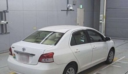 Toyota Belta, 2012 год, 950 000 рублей, 1 фотография