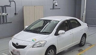 Toyota Belta, 2012 год, 950 000 рублей, 2 фотография