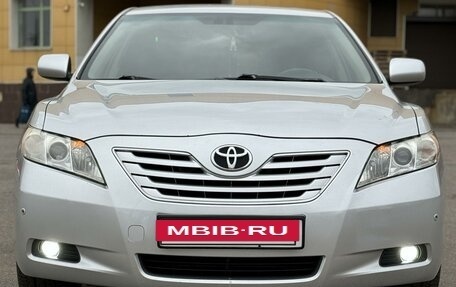 Toyota Camry, 2008 год, 1 300 000 рублей, 2 фотография