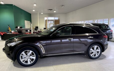 Infiniti QX70, 2016 год, 3 390 000 рублей, 11 фотография