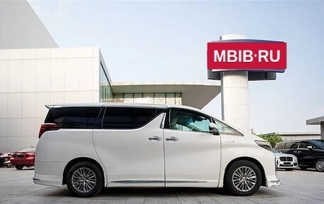 Toyota Alphard III, 2021 год, 10 200 000 рублей, 3 фотография